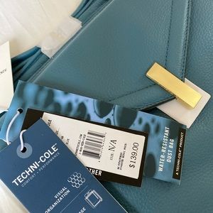 New Kenneth Cole New York Ludlow Crossbody Leather